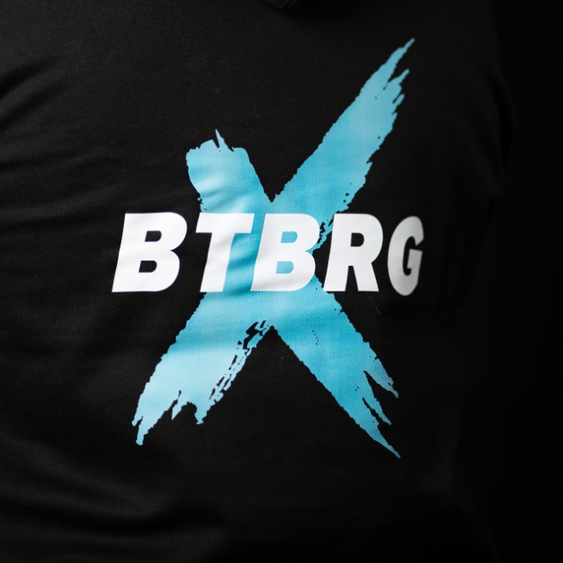 bitburg-logo-pullover